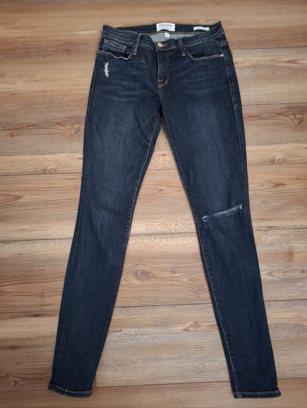 Frame Skinny Jeans 27